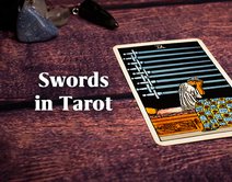 The Meaning of Swords in Tarot