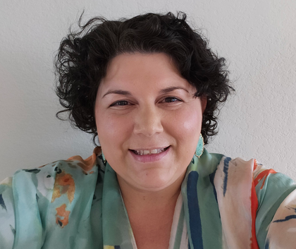 Intuitive Advisor Davina
