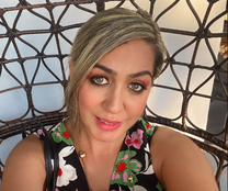 Angelina Love Life Specialist